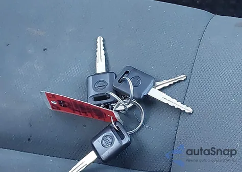 2015 Nissan Nv200 2.5S/2.5Sv z USA, uszkodzony, nr VIN 3N6CM0KN4FK713489